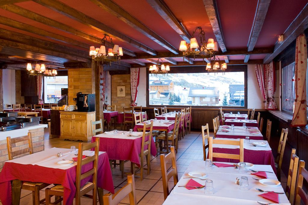 Madame Vacances Hotel Le Christina Alpe d'Huez Екстер'єр фото