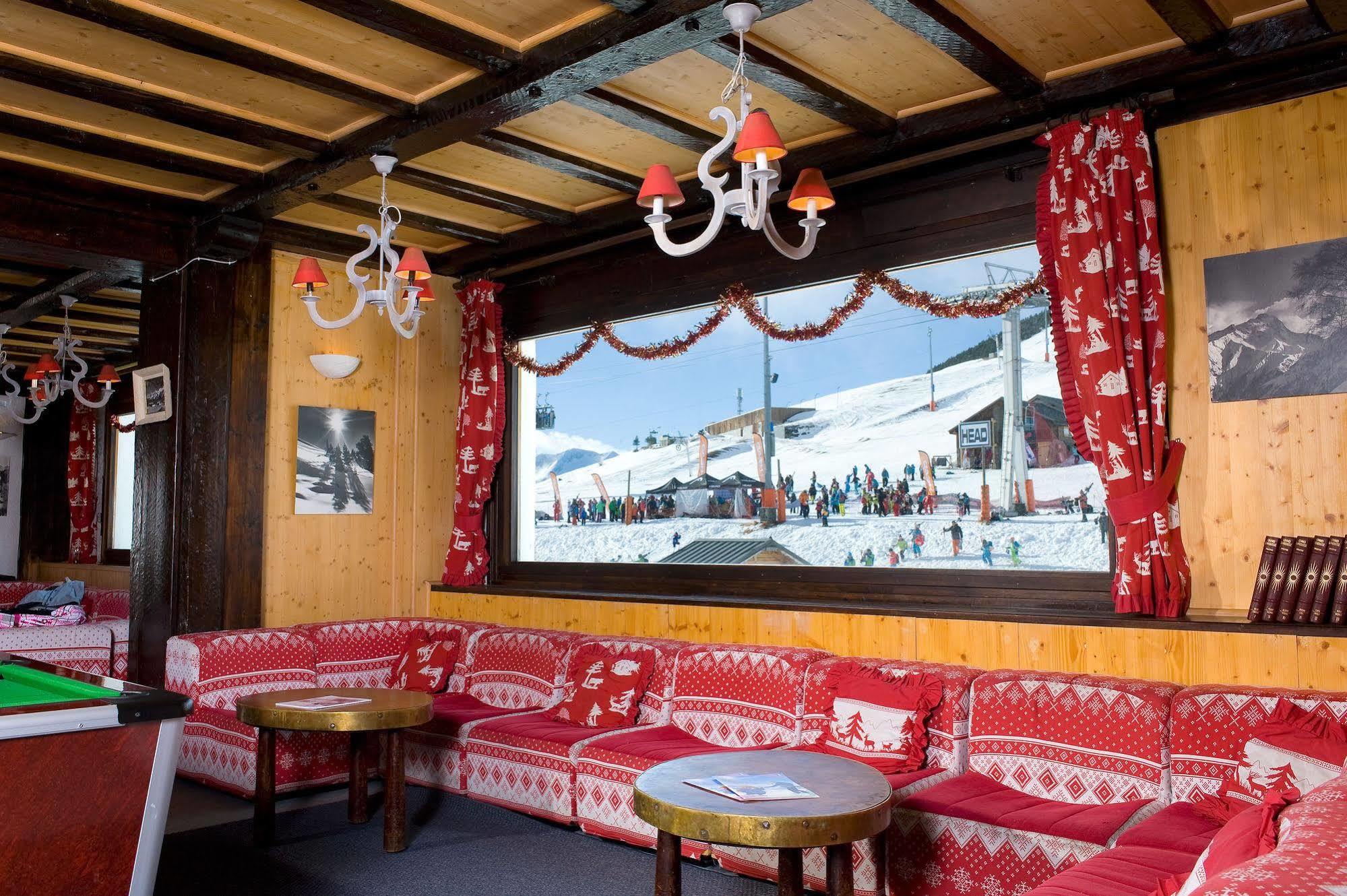 Madame Vacances Hotel Le Christina Alpe d'Huez Екстер'єр фото